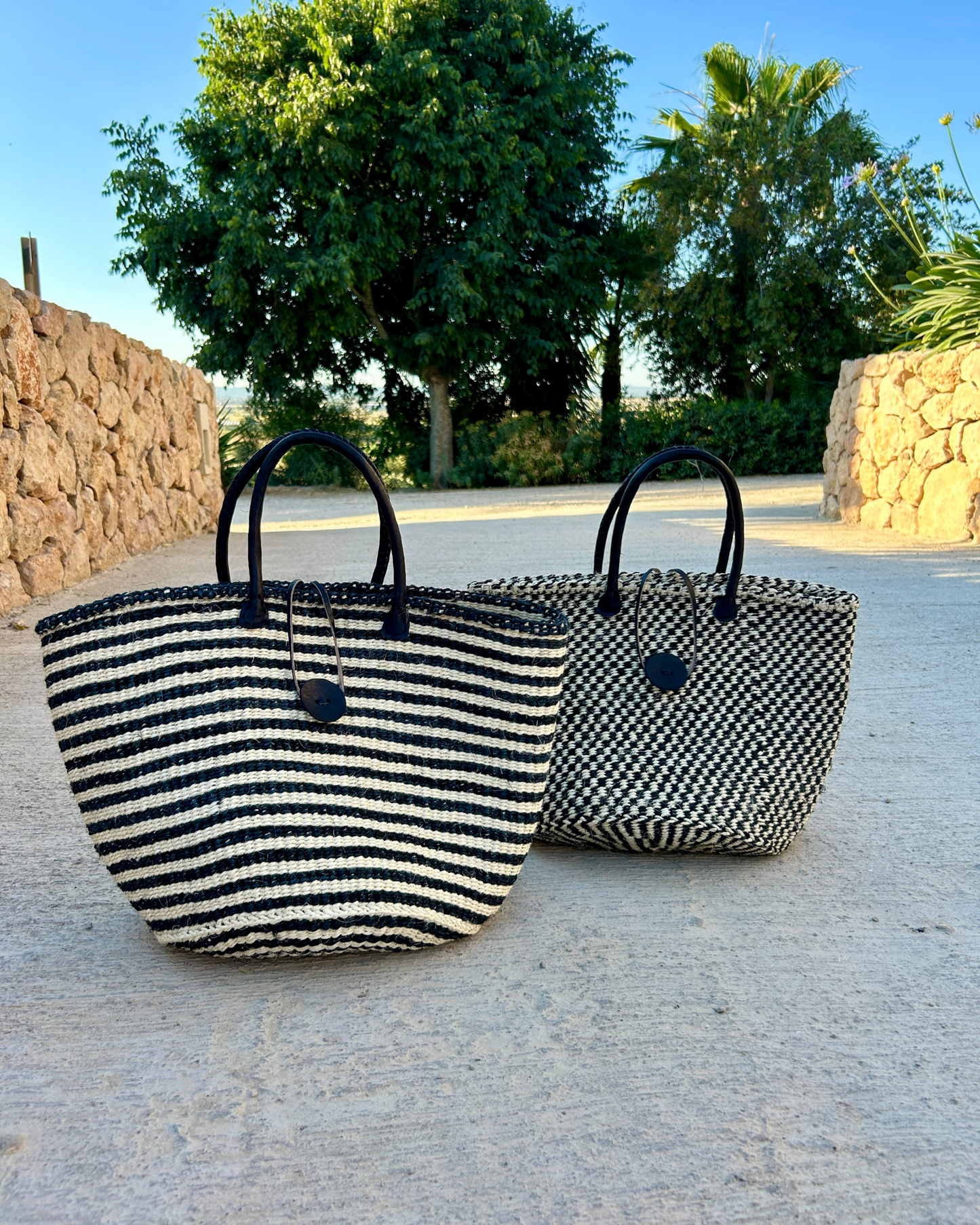 Milia — zwart - wit handgeweven shopper